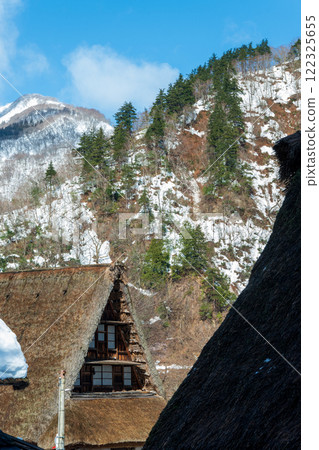 富山縣五箎山菅沼合掌造村,冬天 富山縣五箎山菅沼合掌造村,冬天 122325655