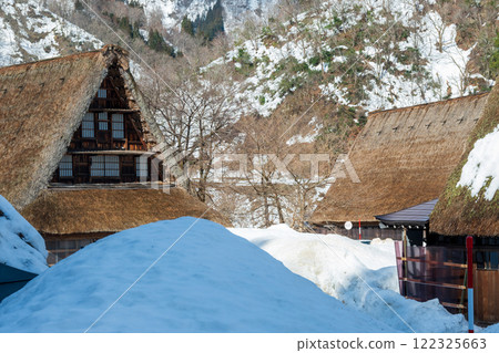 Toyama Prefecture, Gokayama Suganuma Gassho-style Village, Winter Toyama Prefecture, Gokayama Suganuma Gassho-style Village, Winter 122325663