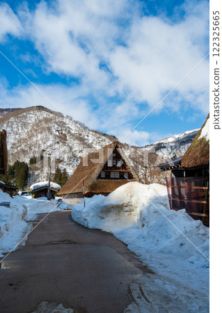 富山縣五箎山菅沼合掌造村，冬天 122325665