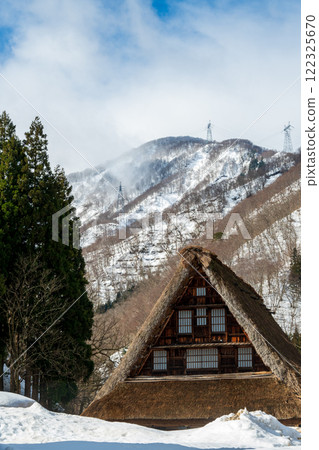 Toyama Prefecture, Gokayama Suganuma Gassho-style Village, Winter Toyama Prefecture, Gokayama Suganuma Gassho-style Village, Winter 122325670