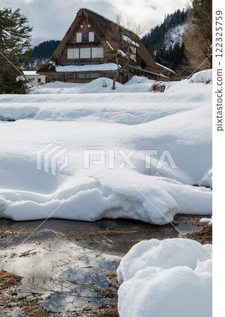 Ainokura Gassho-style Village [Toyama Prefecture] Winter 122325759