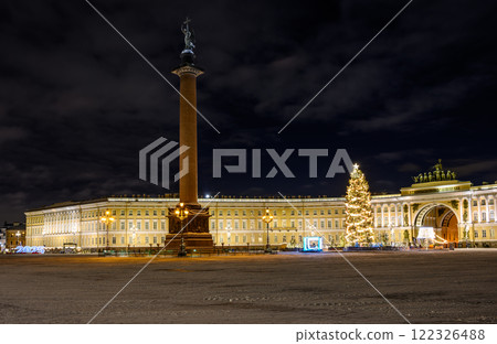 New Year's Petersburg. Christmas tree on Palace Square against the backdrop of the Winter Palace Hermitage in St. Petersburg on a winter night. New Year's Petersburg. Christmas tree on Palace Square against the backdrop of the Winter Palace Hermitage in St. Petersburg on a winter night. 122326488