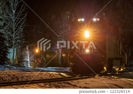 Canadian Pacific Railway freight train in the field① 122326514