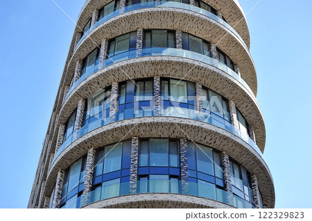 modern residential buildings in the Zil district in Moscow 122329823