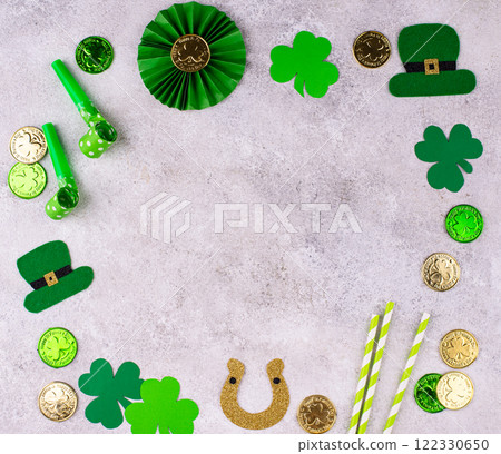 St. Patricks Day background with shamrock 122330650