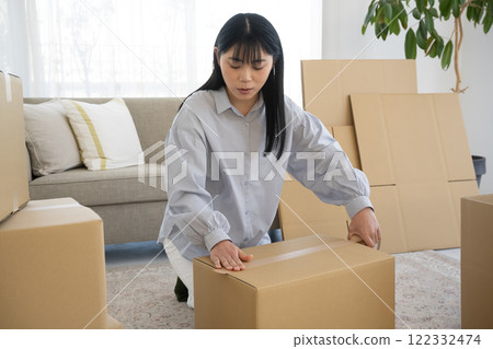Moving scene of young woman Moving scene of young woman 122332474