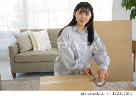 Moving scene of young woman Moving scene of young woman 122332502