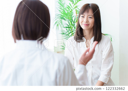 看醫生的女人 122332662