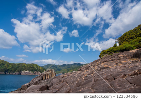 Senjojiki, Agozaki, and Futagami Lighthouse (Kumano Sea, Kumano City, Mie Prefecture) 122334586