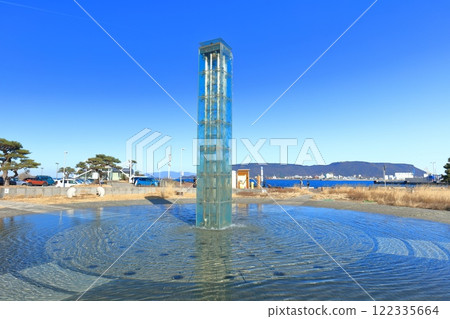 [Kagawa Prefecture] Takamatsu Port and Sunport Fountain on a clear day 122335664
