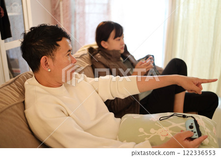Gaming with Friend 122336553