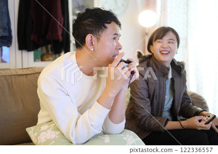 Gaming with Friend Gaming with Friend 122336557