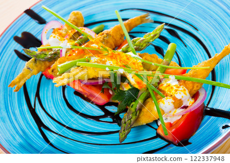 Battered sprats with creamy ginger sauce, tomatoes, balsamic Battered sprats with creamy ginger sauce, tomatoes, balsamic 122337948