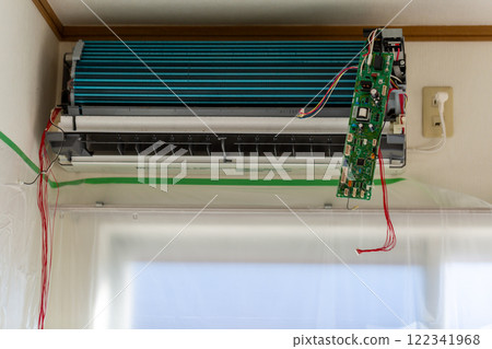 Air conditioner cleaning House cleaning 122341968