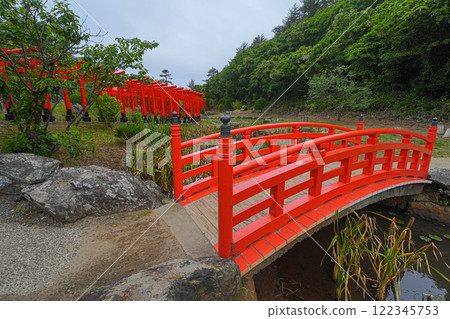 Takayama Inari shrine 122345753