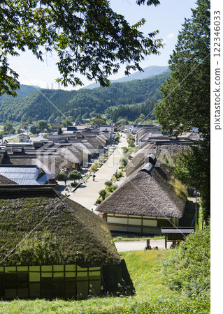 Ouchi-juku with its thatched roof Ouchi-juku with its thatched roof 122346033