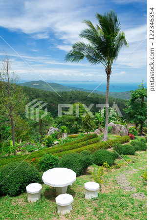 Garden stone path with grass 122346354