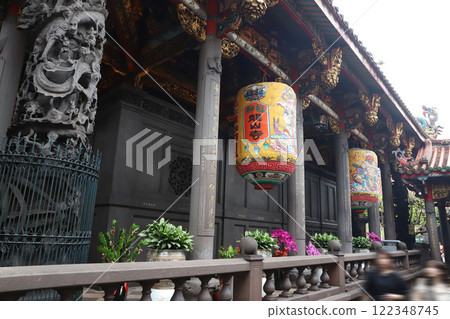 Longshan Temple, Taipei, Taiwan Longshan Temple, Taipei, Taiwan 122348745