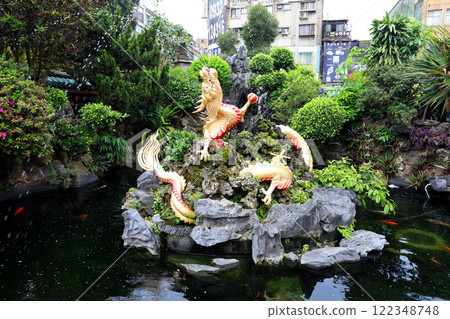 Longshan Temple, Taipei, Taiwan Longshan Temple, Taipei, Taiwan 122348748