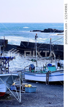 Fishing village in Katsuura, Chiba Prefecture 122349961
