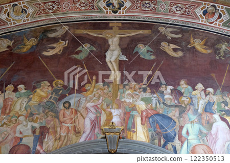 The Crucifixion, fresco by Andrea Di Bonaiuto, Spanish Chapel in Santa Maria Novella Principal Dominican church in Florence, Italy The Crucifixion, fresco by Andrea Di Bonaiuto, Spanish Chapel in Santa Maria Novella Principal Dominican church in Florence, Italy 122350513