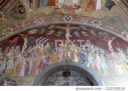 The Crucifixion, fresco by Andrea Di Bonaiuto, Spanish Chapel in Santa Maria Novella Principal Dominican church in Florence, Italy The Crucifixion, fresco by Andrea Di Bonaiuto, Spanish Chapel in Santa Maria Novella Principal Dominican church in Florence, Italy 122350516