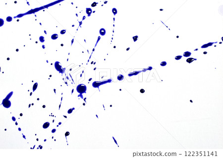 Drops of blue watercolor paint. 122351141