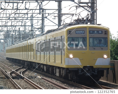 Seibu New 101 Series 271F "Commuter Semi-Express bound for Kotesashi" passing through Nerima Takanodai Seibu New 101 Series 271F "Commuter Semi-Express bound for Kotesashi" passing through Nerima Takanodai 122352765