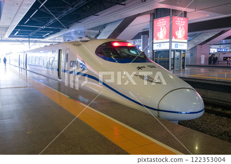 China's high-speed railway, Harmony CRH2 type 122353004
