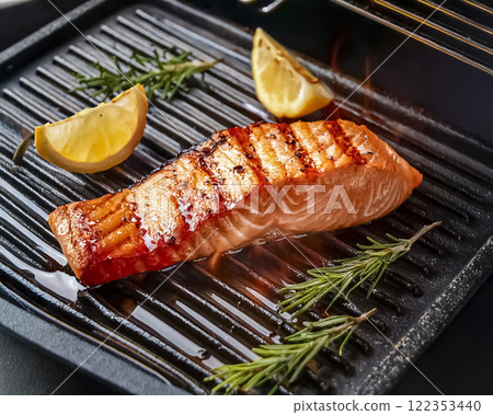 Salmon steak image material 122353440
