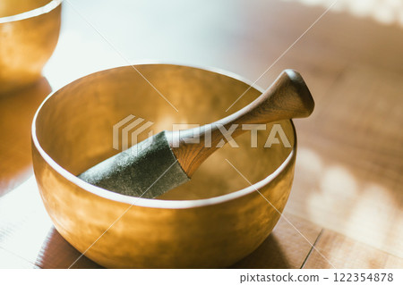 Close up Tibetan singing copper bowl 122354878