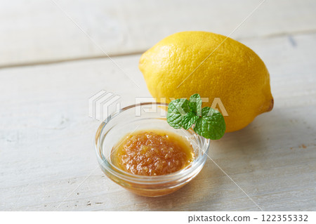 Lemon jam made with cane sugar Image Lemon jam made with cane sugar Image 122355332