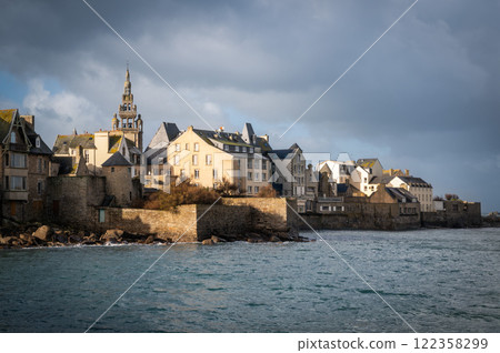 Roscoff town in Bretagne Roscoff town in Bretagne 122358299