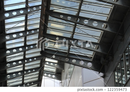 Rain protection for walkways Rain protection for walkways 122359473