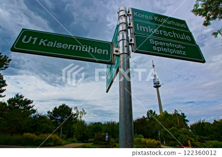 Cityscape of Austria and Vienna 122360012