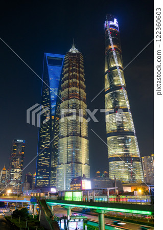 Night view of skyscrapers in Lujiazui, Pudong New Area, Shanghai, China 122360603