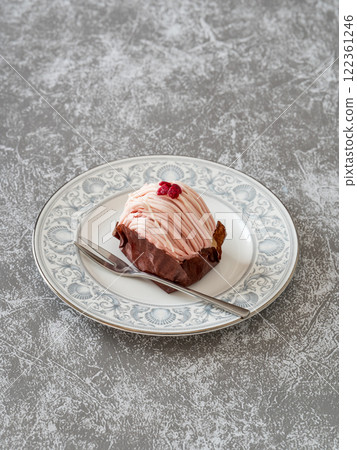 Strawberry Mont Blanc Strawberry Mont Blanc 122361246
