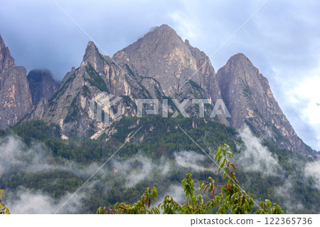 Italian Dolomite Alps mountains sunrise, Italy Italian Dolomite Alps mountains sunrise, Italy 122365736