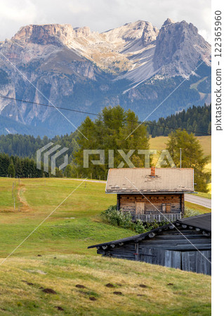 Dolomites Alpe di Siusi, Italy landscape, autumn 122365960