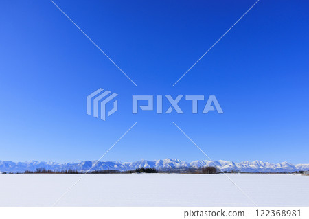 藍天和多雪的領域 122368981