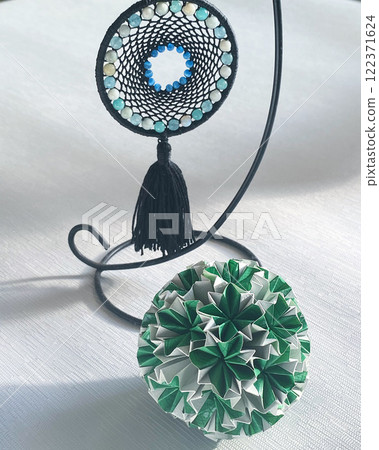 Dream catcher and origami paper ball 122371624