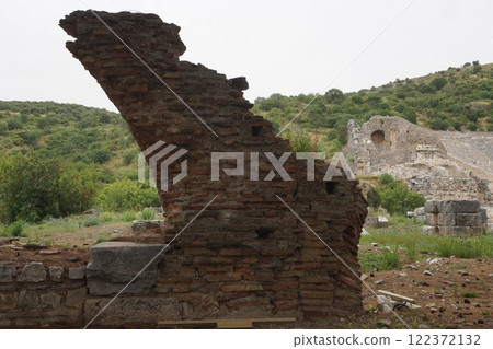 土耳其伊茲密爾附近的以弗所遺址 土耳其伊茲密爾附近的以弗所遺址 122372132