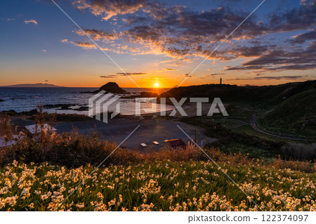 [靜岡縣]伊豆半島築木崎的黎明 122374097
