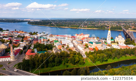 Aerial view of Rybinsk cityscape with bridge across Volga and Cathedral 122375034