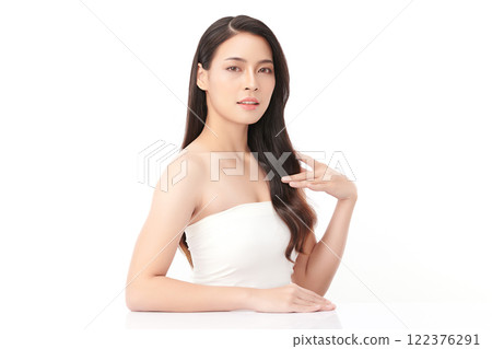 Beautiful young asian woman with clean fresh skin on white background, Face care, Facial treatment, Cosmetology, beauty and spa, Asian women portrait. 122376291