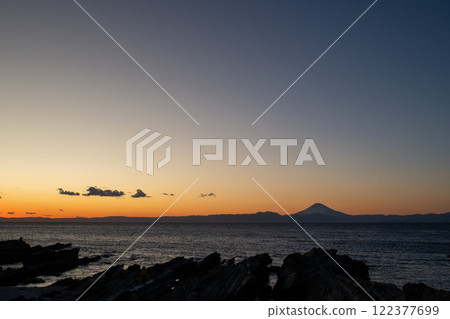 城島和富士山的夕陽天空 城島和富士山的夕陽天空 122377699