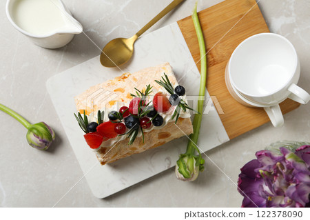 Meringue roll, concept of tasty and delicious food Meringue roll, concept of tasty and delicious food 122378090