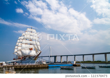 （富山觀點）初夏海王丸公園全帆展5月 122378473