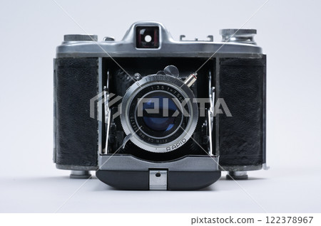 Classic camera 122378967