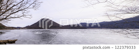 榛名山、榛名山、榛名湖、冬天的風景 122379333